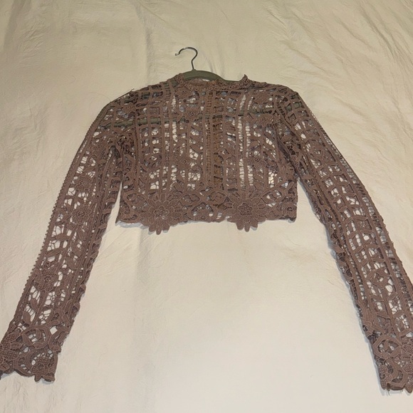 Tobi Tops - Tobi lavender lace zip up crop top